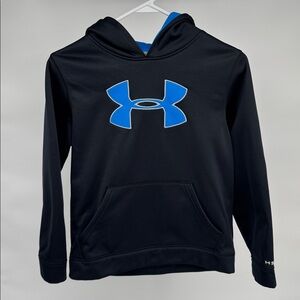 Under Armour Storm boys long sleeve hooded black sweatshirt YM with pockets.